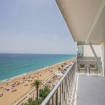 Ba Primera Linea Neptuno Blanes