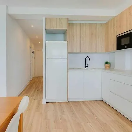 Apartment Ba Primera Linea Neptuno